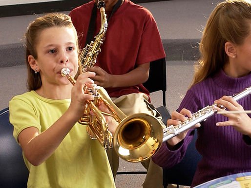 What are the benefits of renting a musical instrument? - AAA Band Instrument Rentals