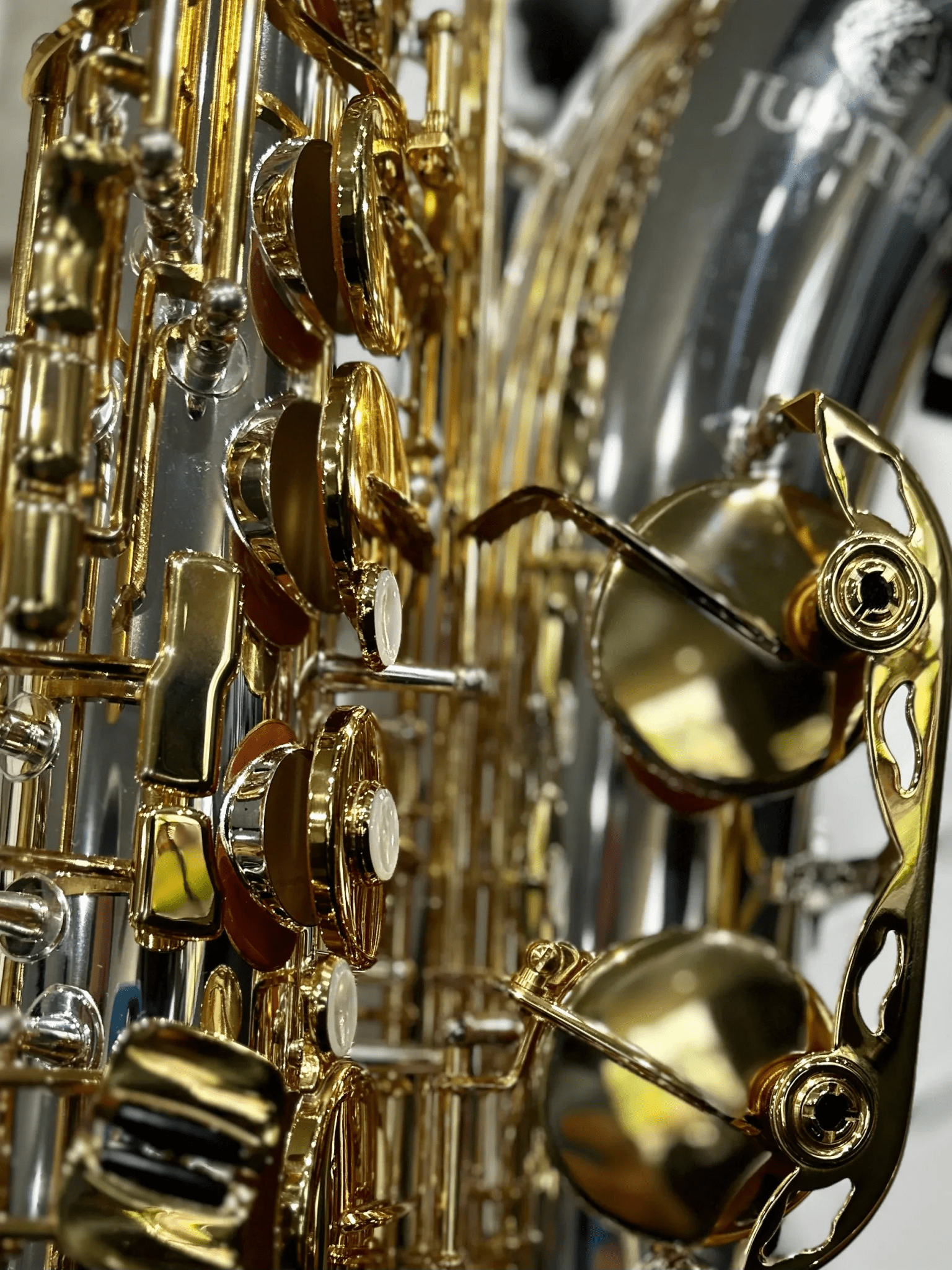 Jupiter JTS1100SGQ Tenor Saxophone - AAA Band Instrument Rentals